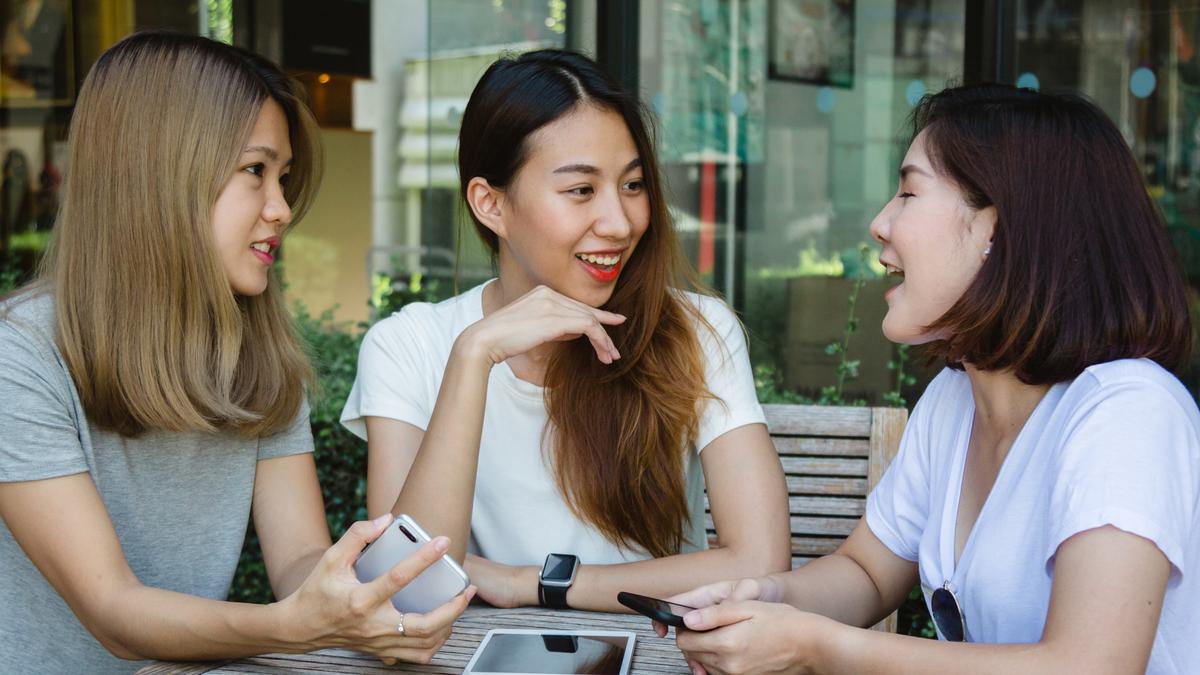 Persahabatan Kuat Tak Hanya Bikin Bahagia, Tapi Juga Perlambat Penuaan Dini