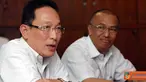 Citizen6, Jakarta: Direktur Operasi Indonesia Barat PLN, Moch. Harry Jaya Pahlawan memberikan keterangan kepada sejumlah wartawan tentang kesiapan pasokan listrik pada Sea Games 2011 di Kantor PLN Pusat Jakarta, Senin (8/8). (Pengirim: Agus Trimukti)