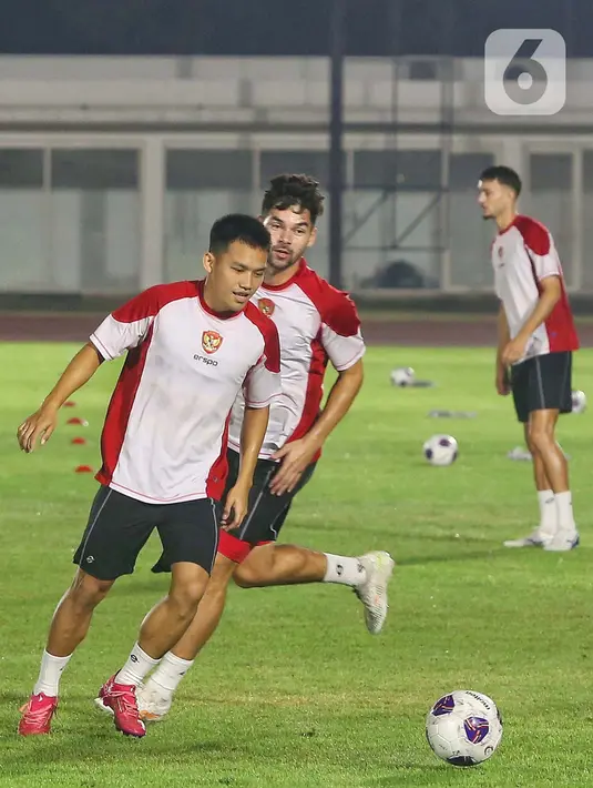 Shin Tae-yong juga mengakui ada perbedaan kualitas kedua kesebelasan yang cukup lebar antara Timnas Indonesia dan Shin Tae-yong. (Liputan6.com/Angga Yuniar)