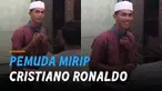 Seorang pemuda mirip pemain Manchester United Cristiano Ronaldo.