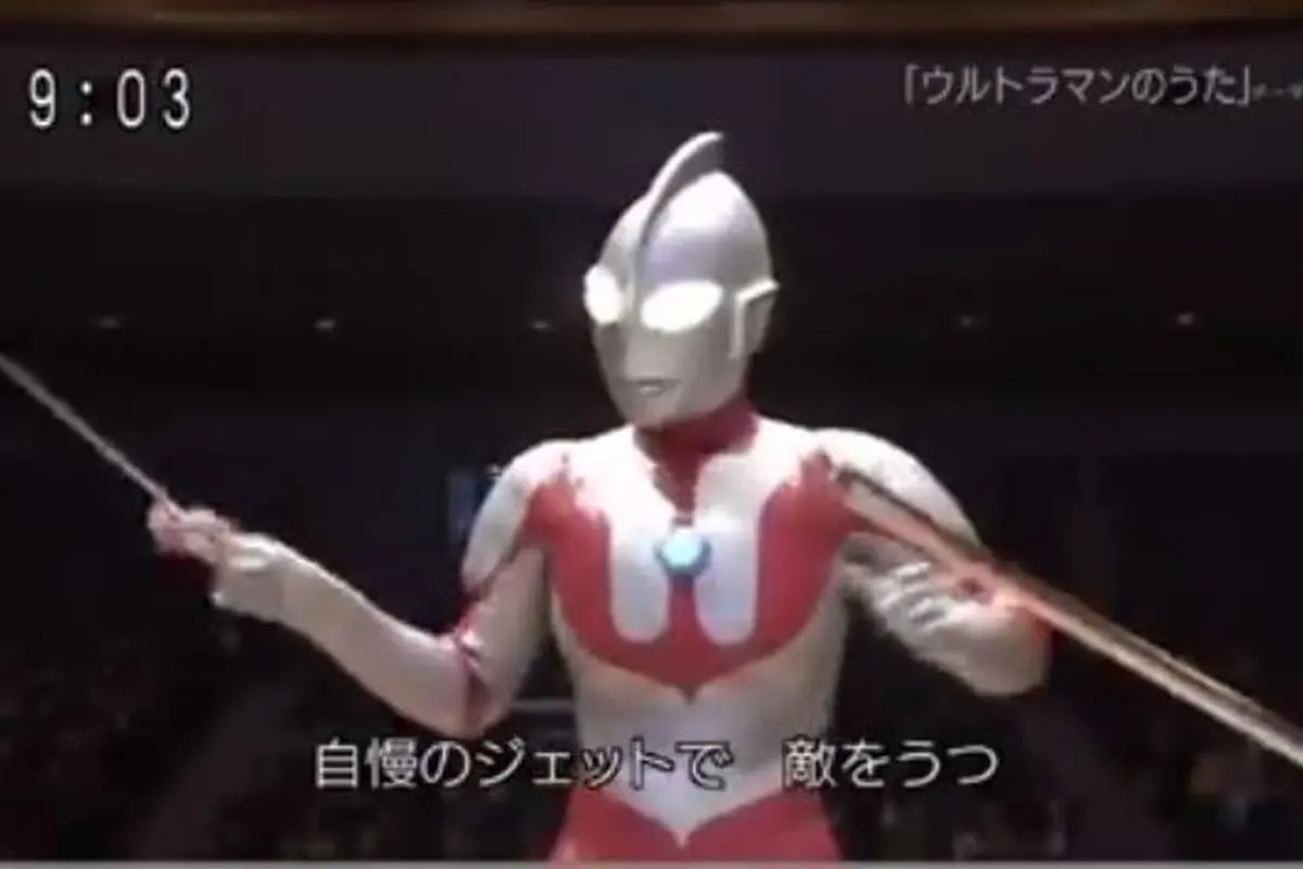 Tak Cuma Jago Melawan Monster, Ultraman Juga Lihai Jadi Dirigen