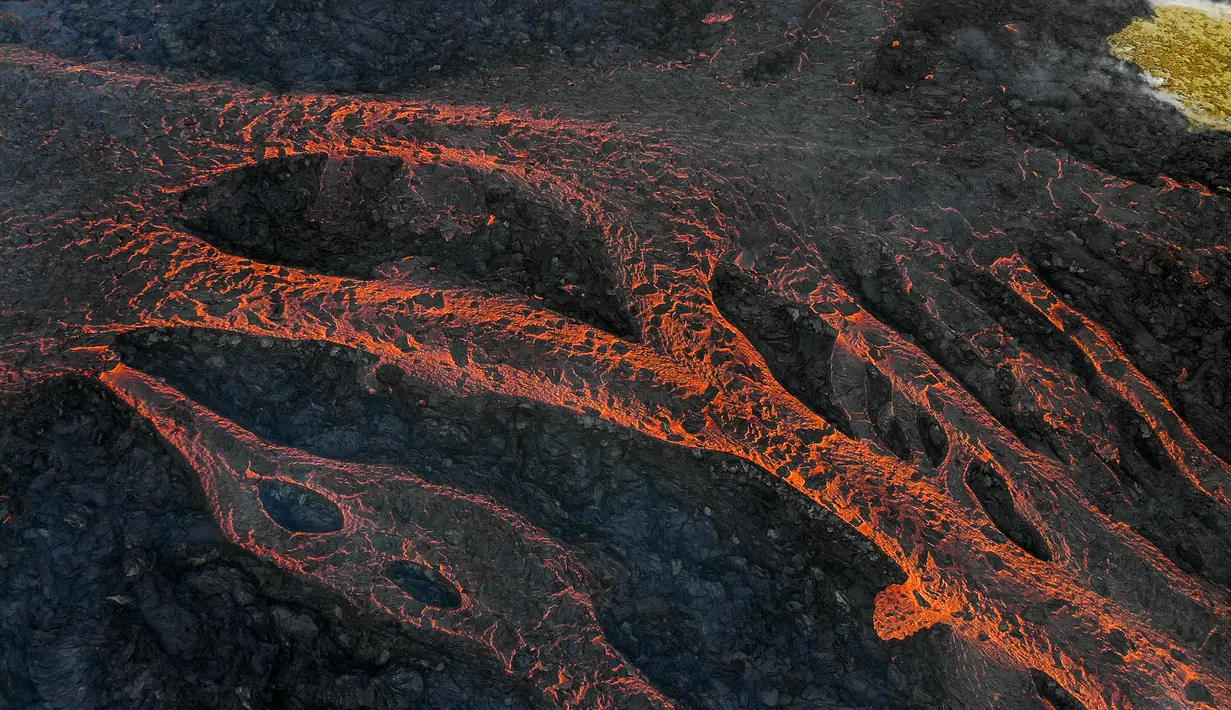 Letusan gunung berapi di ibu kota Reykjavik itu menurut  kantor meteorologi menandai ketiga kalinya dalam dua tahun lava menyembur keluar di daerah tersebut.  (AFP/Kristinn Magnusson/Iceland Out)