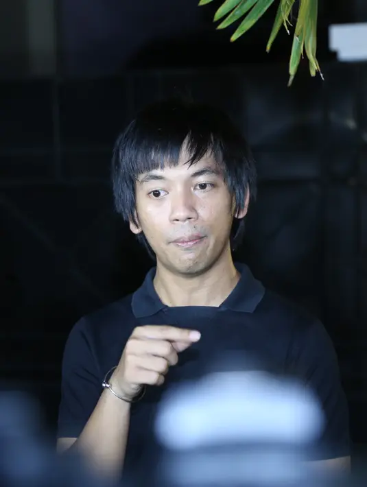 Selama 13 tahun kenal Mike Mohede, Ryan tidak melihat pada diri almarhum berubah. Tetap dengan apa adanya. Begitu juga saat meninggal dunia, tidak menyusahkan orang. Begitu kenang Ryan. (Nurwahyunan/Bintang.com)