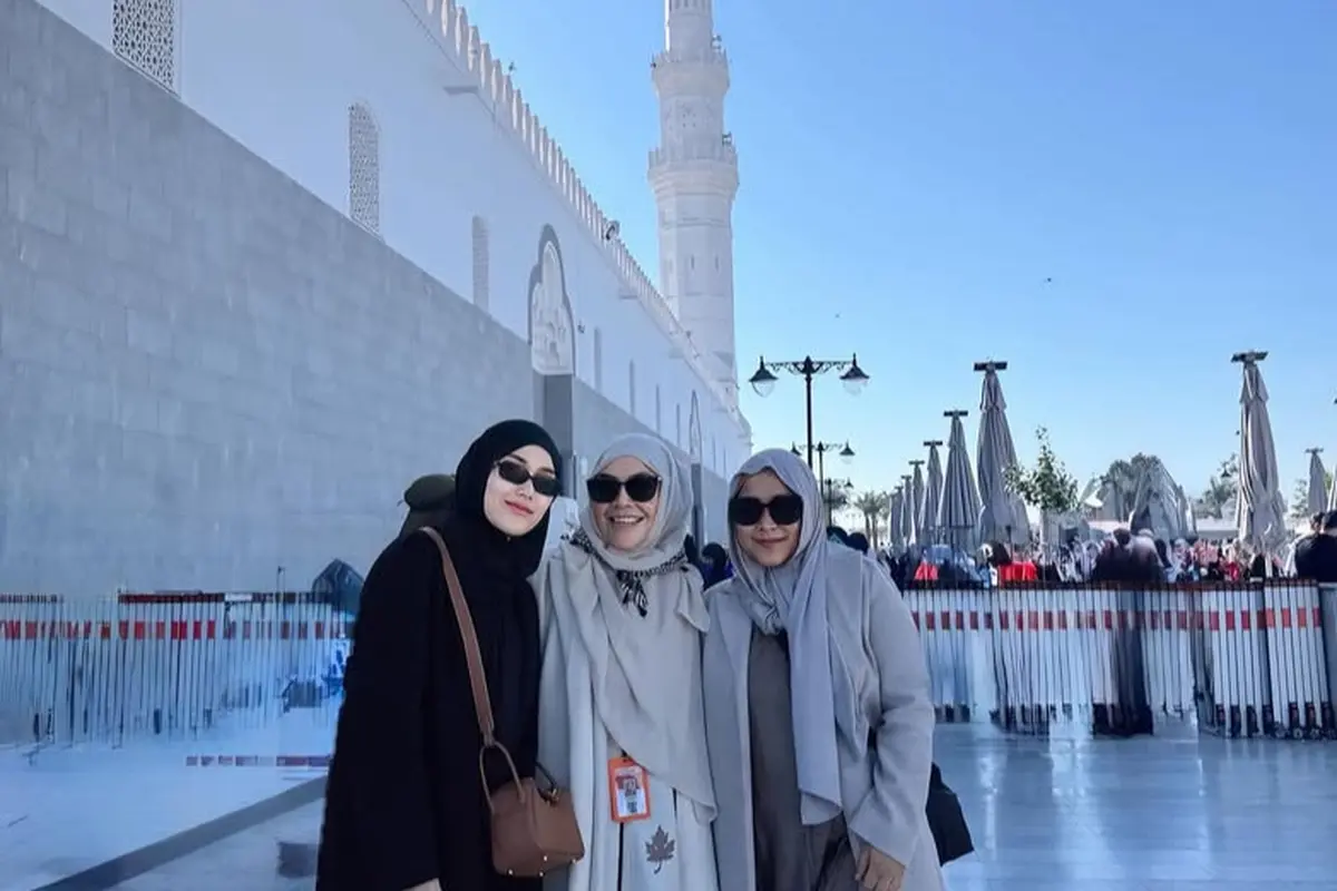 Artis Pilih Laksanakan Umrah di Penghujung Tahun 2024