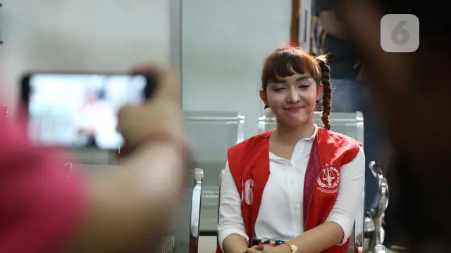 [Bintang] Roro Fitria