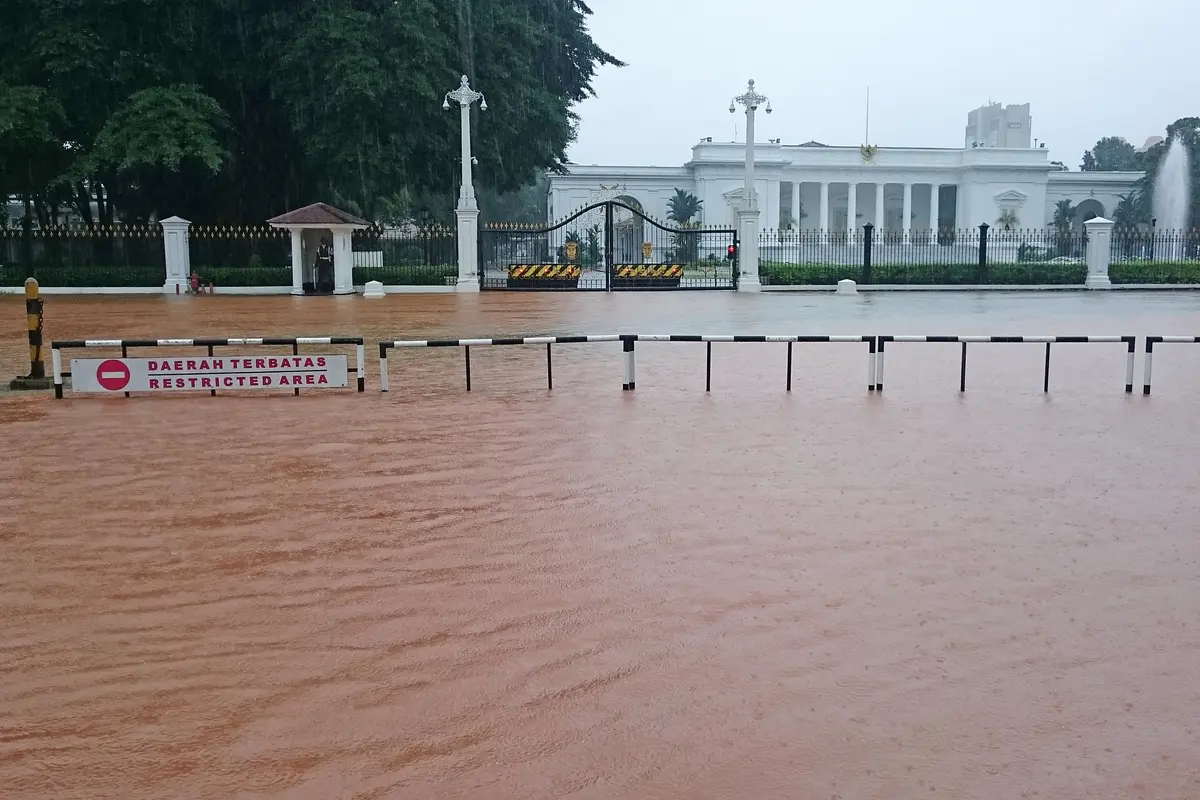 Istana Negara Terkepung Banjir