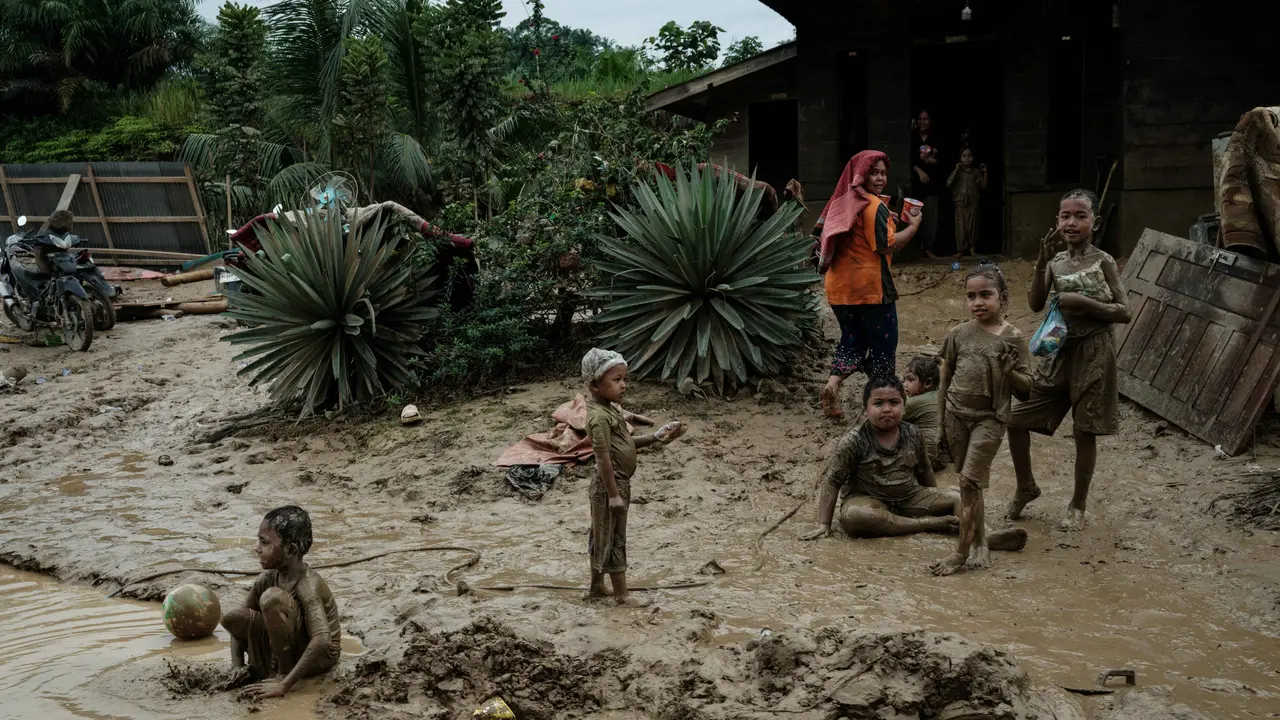 Gangguan Kesehatan Hantui Anak-anak Pasca-Bencana Banjir Bandang Sumatera