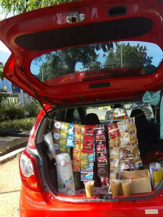 Kumpulan Potret Mobil Disulap Jadi Warung Berjalan, Cocok untuk Jualan Takjil Selama Bulan Ramadhan 2023 (ist)
