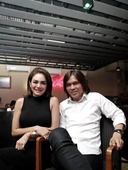 "Mantan suami Niki dulu sempat pakai narkoba. Niki makanya tau bangat bahayanya narkoba akan seperti apa," kata janda dua anak ini. (Adrian Putra/Bintang.com)