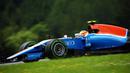 Pebalap Manor Racing asal Indonesia, Rio Haryanto, mencatat waktu 1 menit 08,026 detik saat kualifikasi F1 GP Austria, Minggu (3/7/2016). (Bola.com/Twitter/Manorracing)