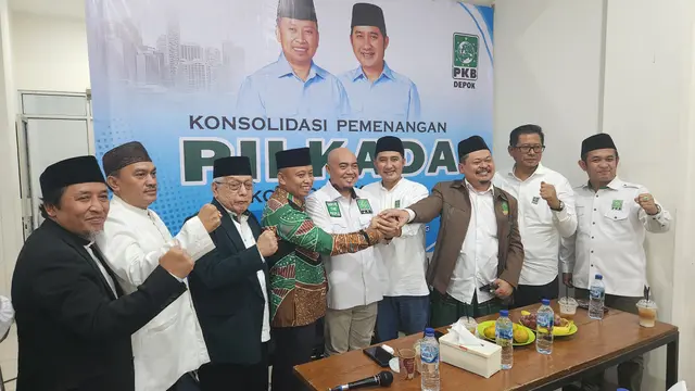 Serahkan SK Pilkada Depok 2024, PKB Sindir Wali Kota Hanya Ada di Lampu Merah