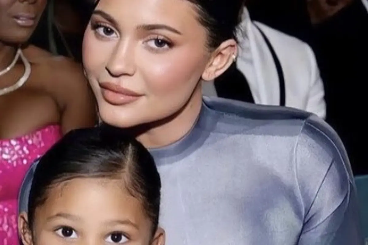 Tampilan Terbaru Stromi Webster Anak Kylie Jenner