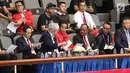 Presiden RI, Joko Widodo atau Jokowi (tengah depan) menyaksikan langsung partai puncak Taekwondo Women Individual Poomsae di Jakarta Convention Center, Minggu (19/8). (Liputan6.com/Helmi Fithriansyah)