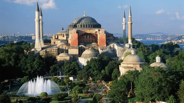 Constantinople 4