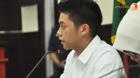 FOTO: Rasyid Bantah Mengantuk di Persidangan