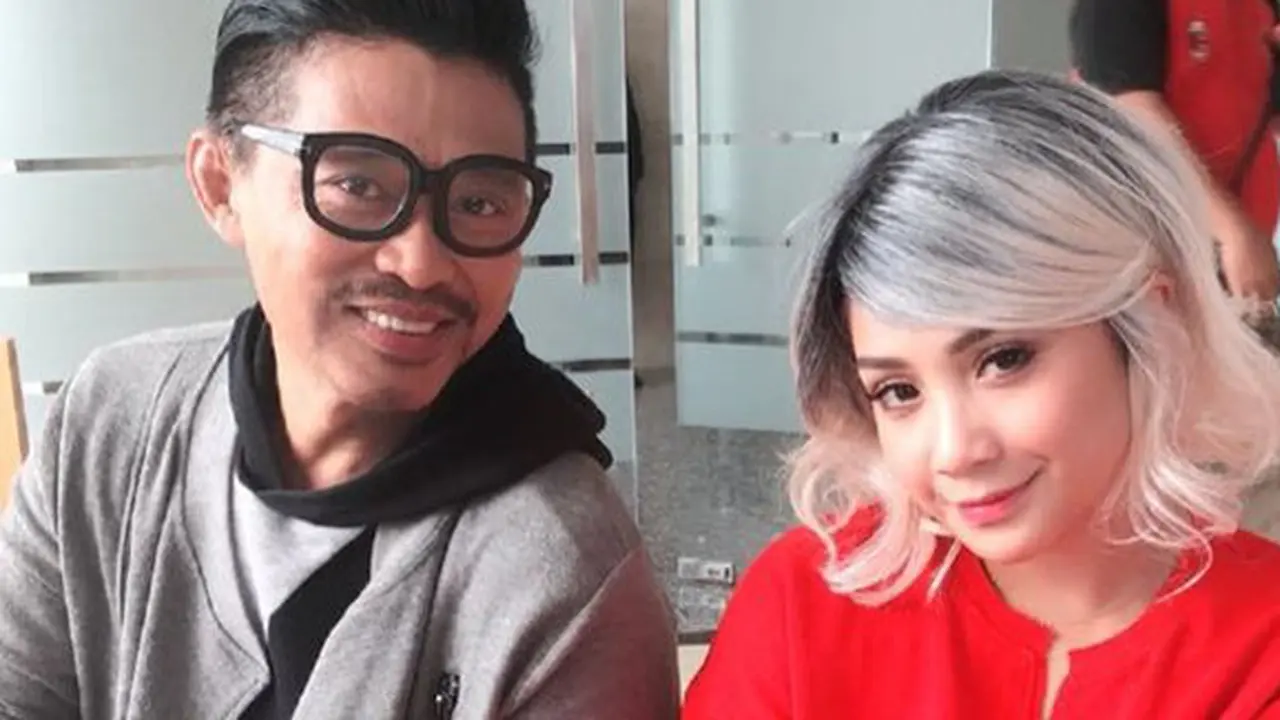 Gray Hair yang lagi tren./Copyright instagram.com/raffinagita1717/jje