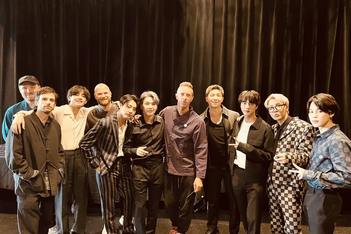 BTS dan Coldplay. (Twitter/ coldplay)