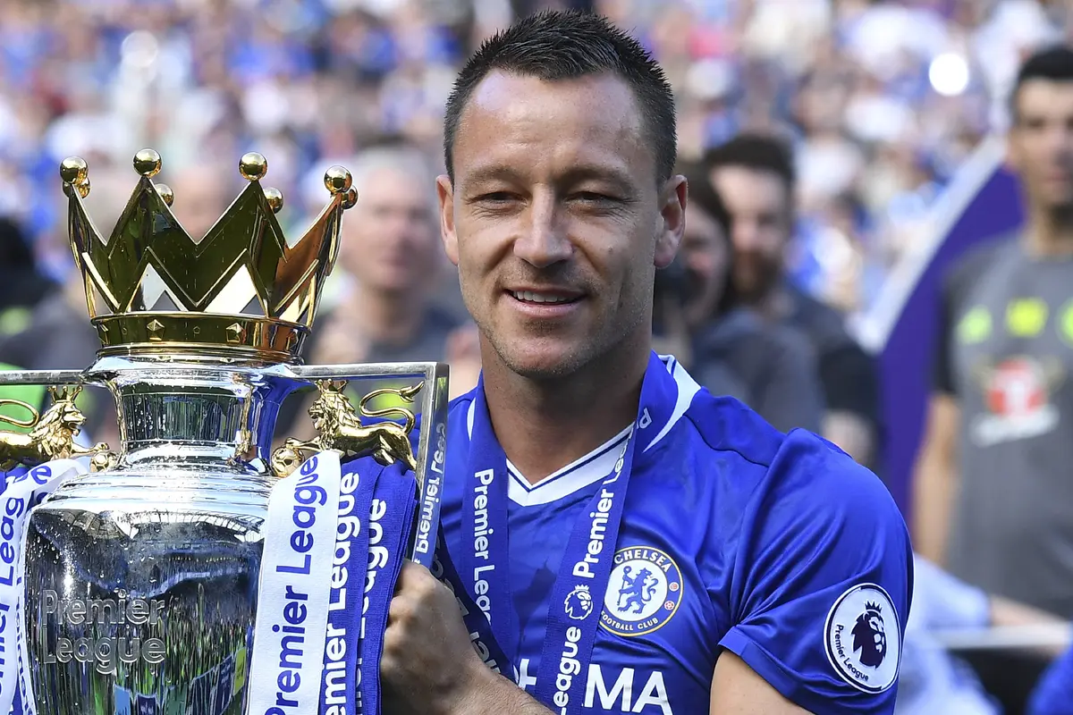 Foto: 5 Pemain Chelsea dengan Performa Terbaik dalam 10 Tahun Terakhir, termasuk N'Golo Kante dan Cesar Azpilicueta