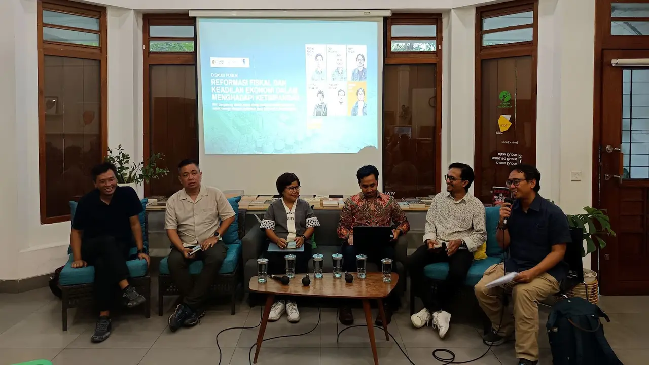 Trend Asia, SUSTAIN, INDEF, Prakarsa, dan KPA merespons kondisi ekonomi terkini