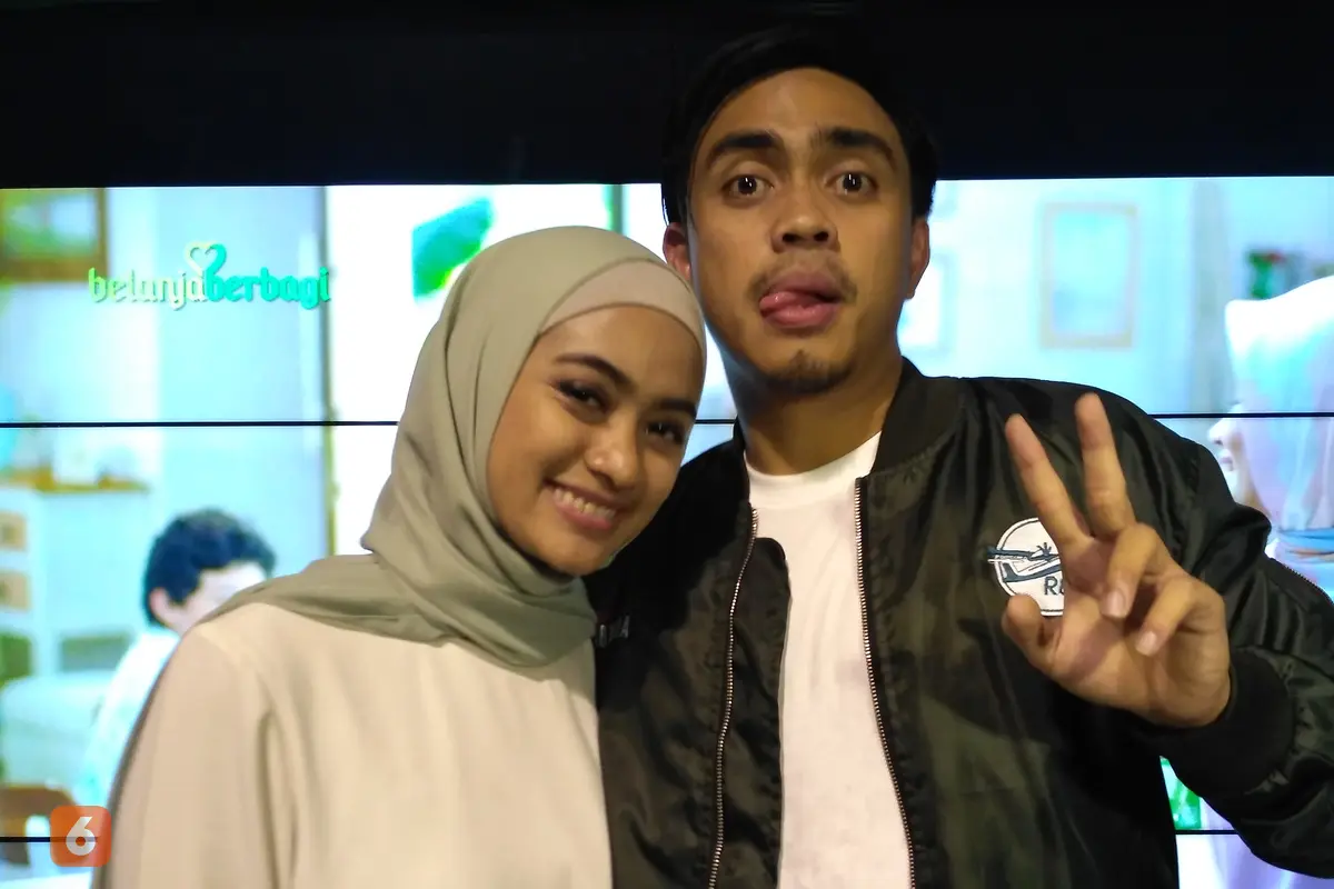 [Bintang] Ayudia Bing Slamet dan Ditto