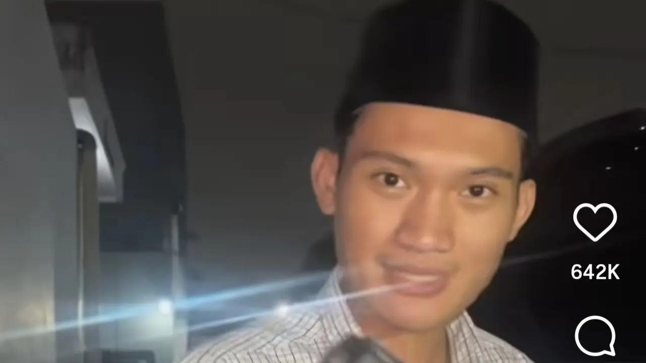 Mantan Ketua Badan Eksekutif Mahasiswa Universitas Gadjah Mada (BEM UGM) Tiyo Ardianto.