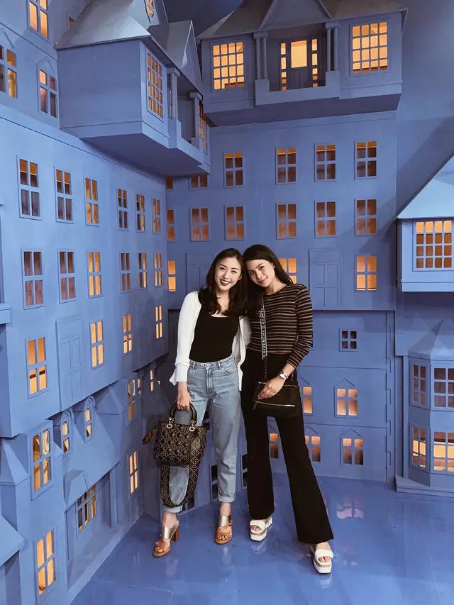 Maudy Ayunda dan Patricia Davina
