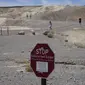 Sebagai tempat terpanas di Bumi, Death Valley memberikan tanda seru pada hari Minggu pada rekor musim panas yang memanggang di hampir seluruh dunia dengan suhu terpanas yang pernah tercatat, kata para ahli meteorologi. (AP Photo/John Locher)