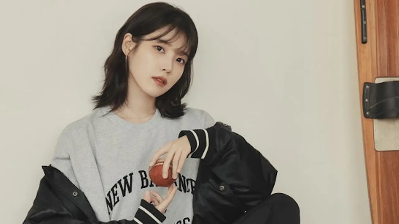 ilustrasi IU sebagai Brand Ambassador New Balance Asia Pasifik