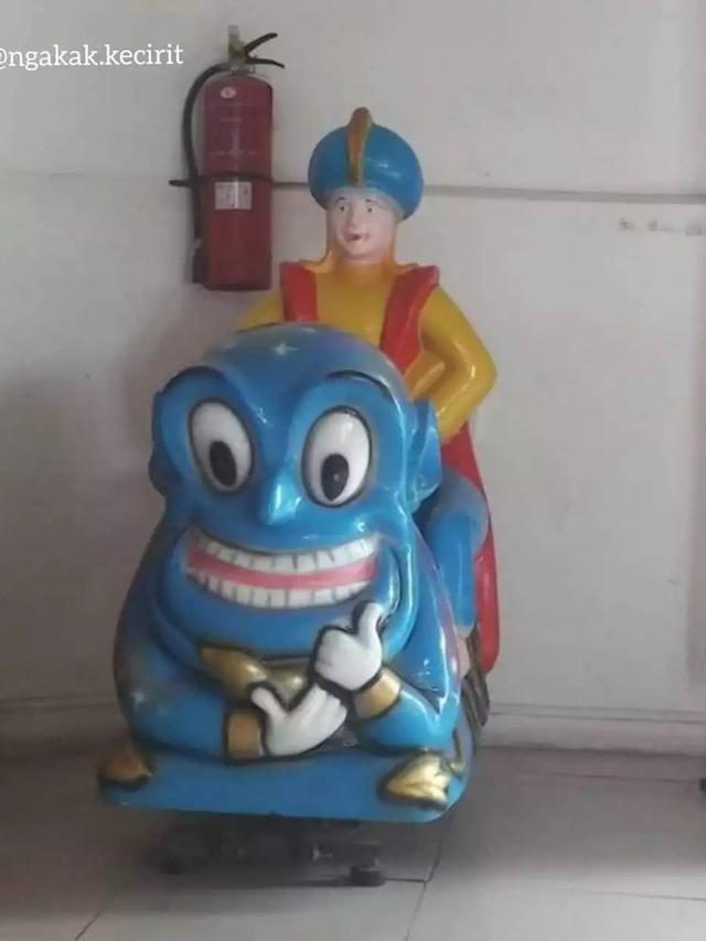 8 Potret Nyeleneh Bentuk Wahana Odong-Odong Ini Kocak