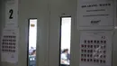 Hari pertama pelaksanaan Ujian Nasional (UN) berbasis komputer atau Computer Based Test (CBT) di SMPK Penabur 2, Jakarta, Senin (4/5). SMPK Penabur 2 menjadi satu-satunya SMP yang melaksanakan UN berbasis komputer di Jakarta. (Liputan6.com/Faizal Fanani)