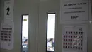 Hari pertama pelaksanaan Ujian Nasional (UN) berbasis komputer atau Computer Based Test (CBT) di SMPK Penabur 2, Jakarta, Senin (4/5). SMPK Penabur 2 menjadi satu-satunya SMP yang melaksanakan UN berbasis komputer di Jakarta. (Liputan6.com/Faizal Fanani)