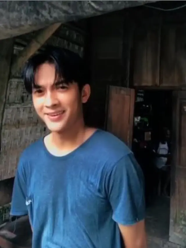 7 Potret Deyeka, Driver Ojek Online yang Disebut Kembaran Ji Chang Wook