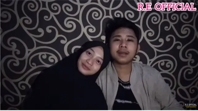 Dikaruniai Anak Pertama, Ini 6 Momen Manis Ega Noviantika dan Rafly D'Academy