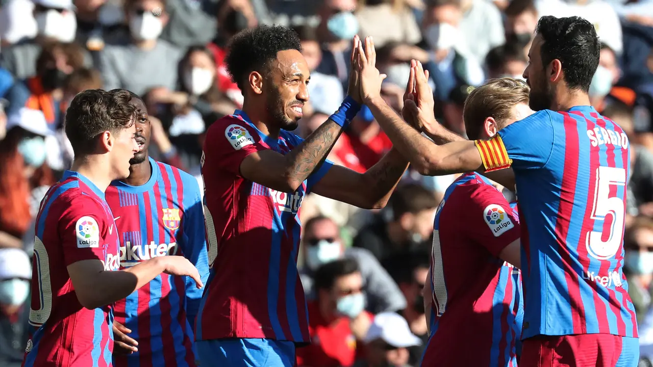 Foto: Sebaran Hattrick Pierre-Emerick Aubameyang yang Jadi Pemain Pertama di Abad ke-21 yang Cetak Hattrick di 4 Liga Berbeda