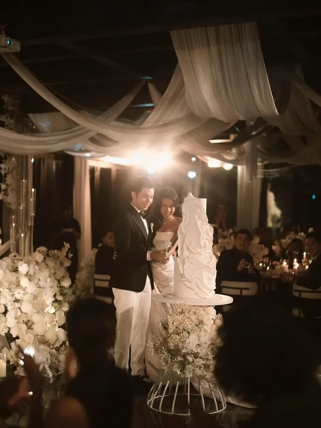 Resmi Jadi Istri Angga Yunanda, 8 Potret Shenina Cinnamon Pancarkan Effortless Beauty Dalam Balutan Gaun Resepsi Minimalis