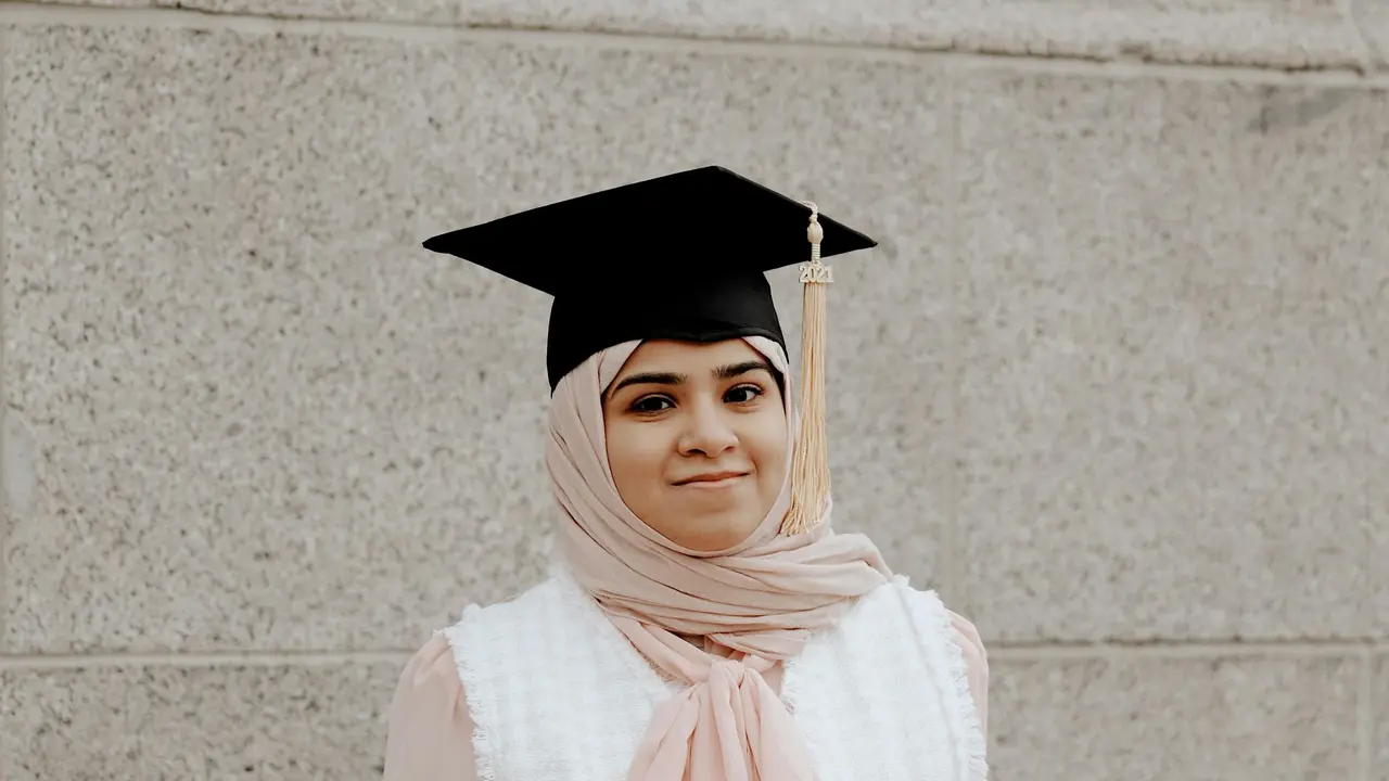 Hijab untuk Wisuda/Pexels