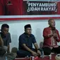 Wakil Ketua DPRD Kaltim, Muhammad Samsun saat menanggapi aspirasi masyarakat Sanga Sanga terkait legalitas lahan yang mereka tempati.