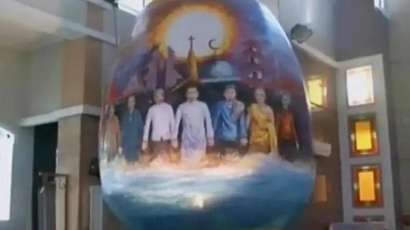 VIDEO: Telur Paskah Raksasa Terbesar se-Indonesia di Semarang