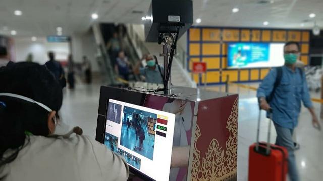 Suhu Badan Tinggi Warga Jakarta Gagal Berangkat Dari Bandara Pekanbaru Regional Liputan6 Com