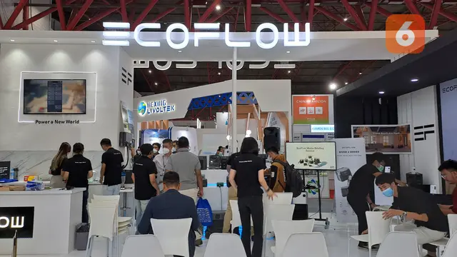 Booth EcoFlow di event Solartech Indonesia 2023