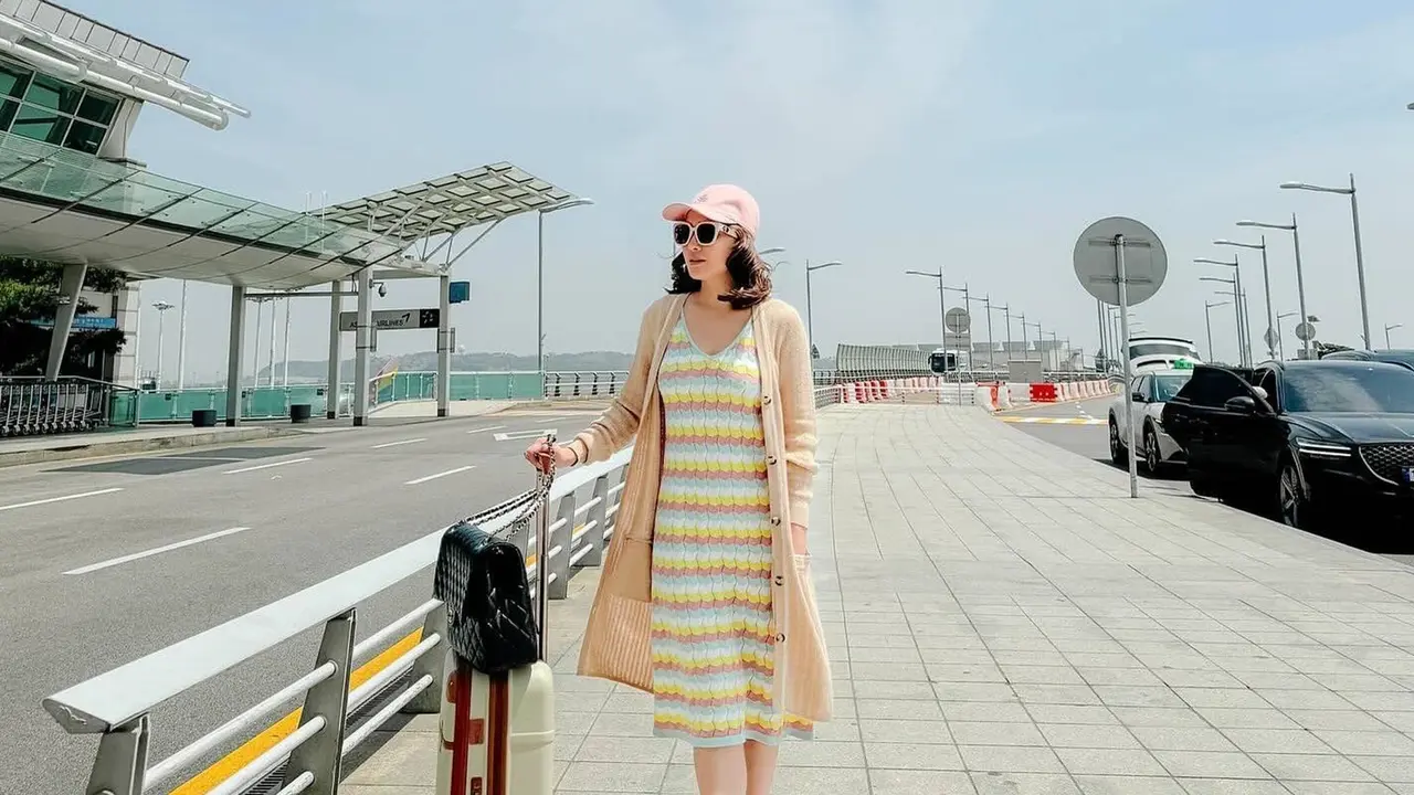 Tampil Stylish, Ini Momen Liburan Shandy Aulia di Seoul yang Makin Menawan