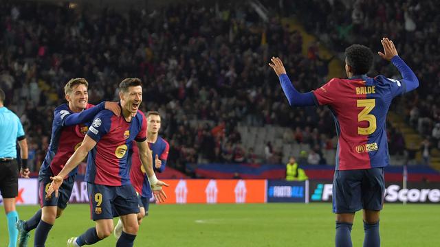 Selebrasi pemain Barcelona ketika melawan Brest di Liga Champions