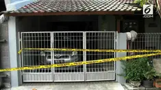 Korban tewas setelah memergoki kawanan pencuri sepeda motor yang tengah terparkir di depan rumah.