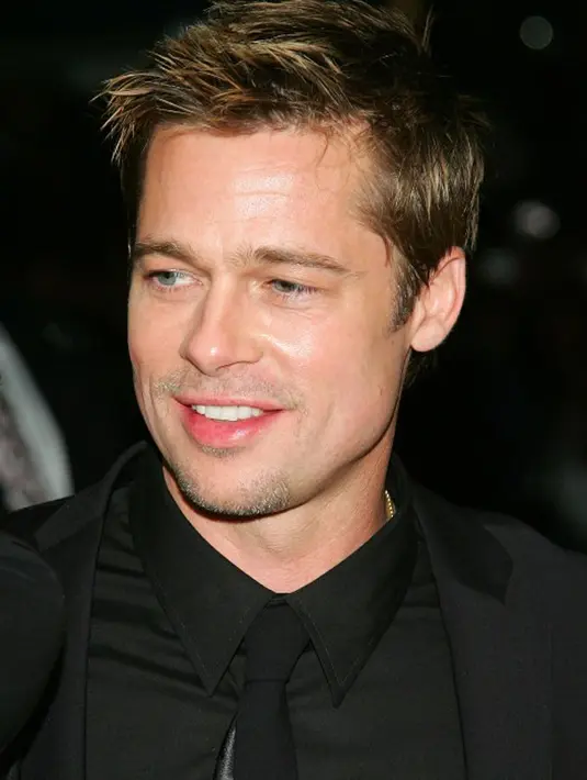 Nampaknya Pitt memang sudah benar-benar lepas dari Jolie meskipun urusan perceraiannya belum mencapai titik ujung. Beberapa waktu lalu Pitt juga dikabarkan telah berpaling ke Kate Hudson. (AFP/Bintang.com)