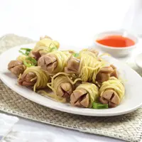 Ilustrasi mie gulung sosis/copyrightshutterstock/Kristanti