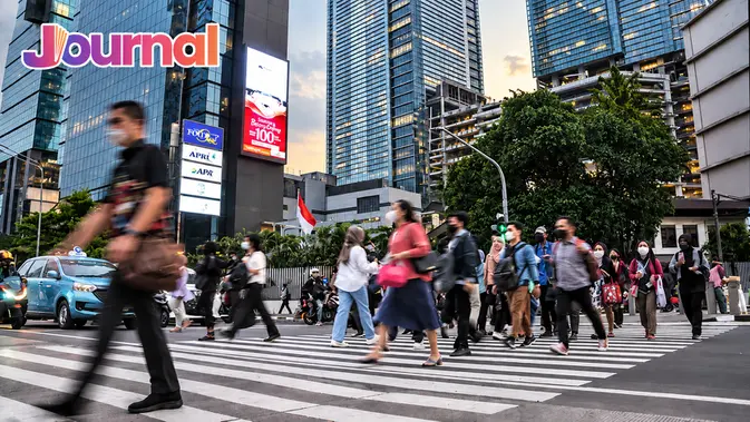 Downgrade, Saat Masyarakat Cari Celah untuk Bertahan Hidup
