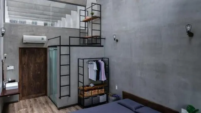 Terlihat Kecil dan Kerempeng dari Luar, Bagian Dalam Rumah Ini Bikin Tercengang
