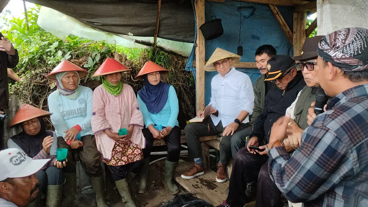 Calon presiden nomor urut 1 Anies Baswedan saat kampanye di Pangalengan, Bandung, Jawa Barat, Rabu (29/11/2023). (Liputan6.com/Winda Nelfira)