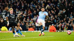 Kemenangan ini sangat krusial bagi City demi menghindari tersingkir dari 24 besar dalam format baru kompetisi ini. (AP Photo/Dave Thompson)