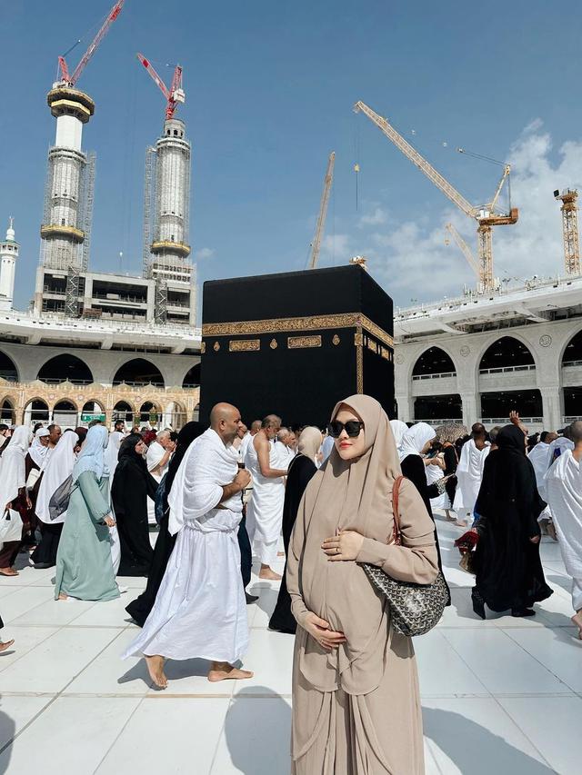 Henny Rahman Istri Alvin Faiz Lahirkan Anak Pertama, Ini 8 Potret Perjalanan Kehamilannya